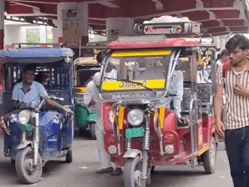 Qr Code On Rickshaw Jaipur E-Rickshaw QR Code & Color Coding Mandatory From May 3