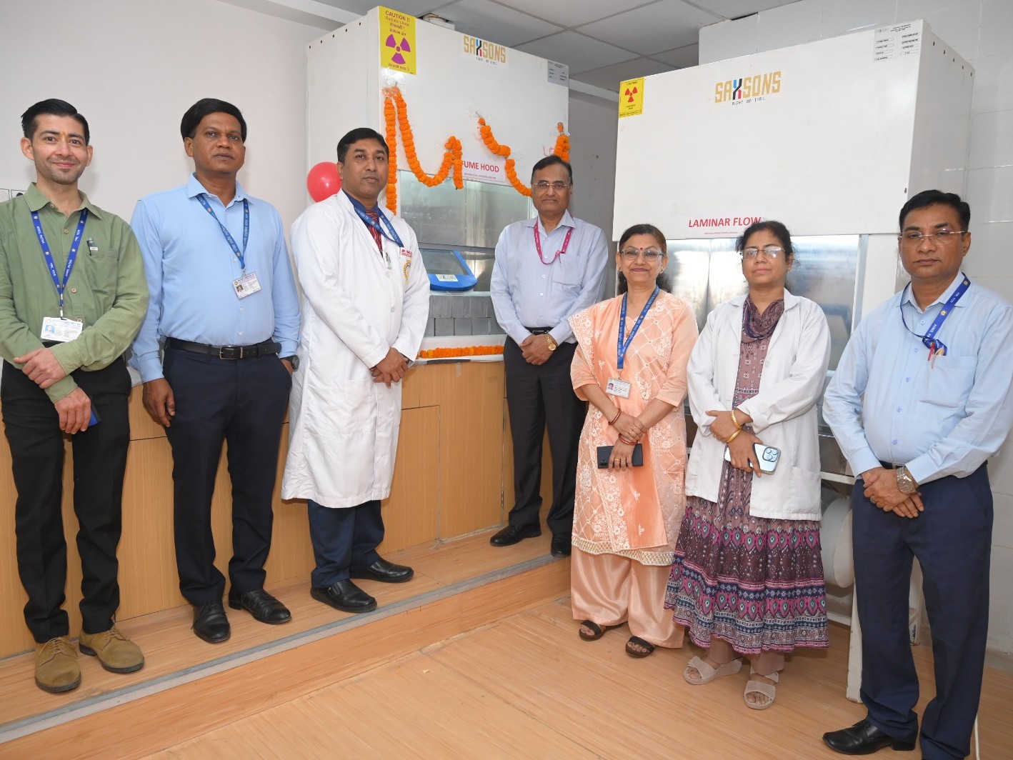 संस्थान के कार्यकारी निदेशक और सीईओ ने सुविधा का उद्घाटन किया।