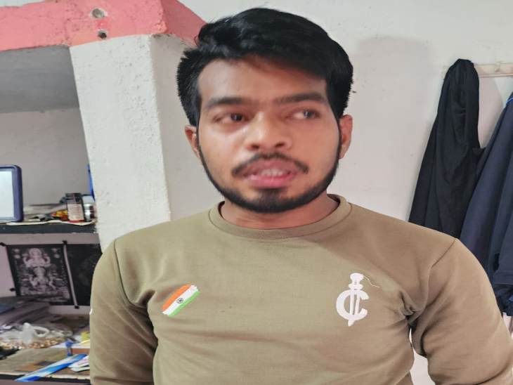 कार्तिक राम साहू बालोद जिले का रहने वाला है।