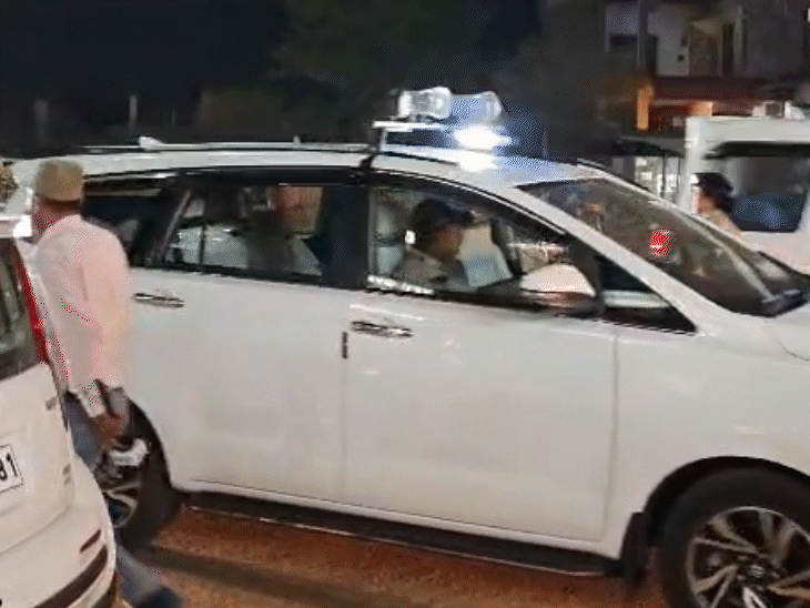 शुक्रवार रात को डीजीपी कैलाश मकवाना भी सिंगरौली पहुंचे।