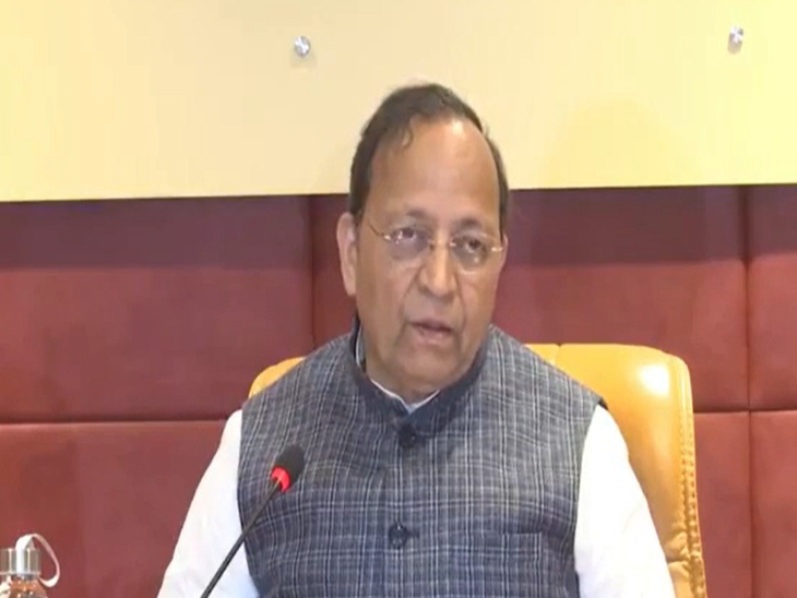 राष्ट्रीय महामंत्री अरुण सिंह ने कहा कि कांग्रेस नेताओं ने महिला बिल को फाड़ने तक का काम किया।