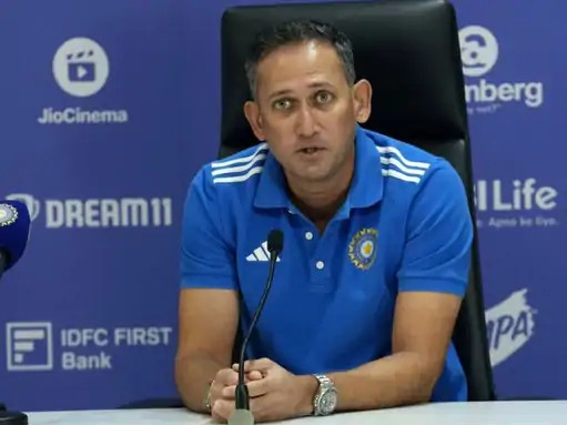 अगरकर के कार्यकाल में टीम इंडिया 2024 और इस साल टी-20 वर्ल्ड कप और पिछले साल की शुरुआत में चैंपियंस ट्रॉफी जीती थी। - Dainik Bhaskar