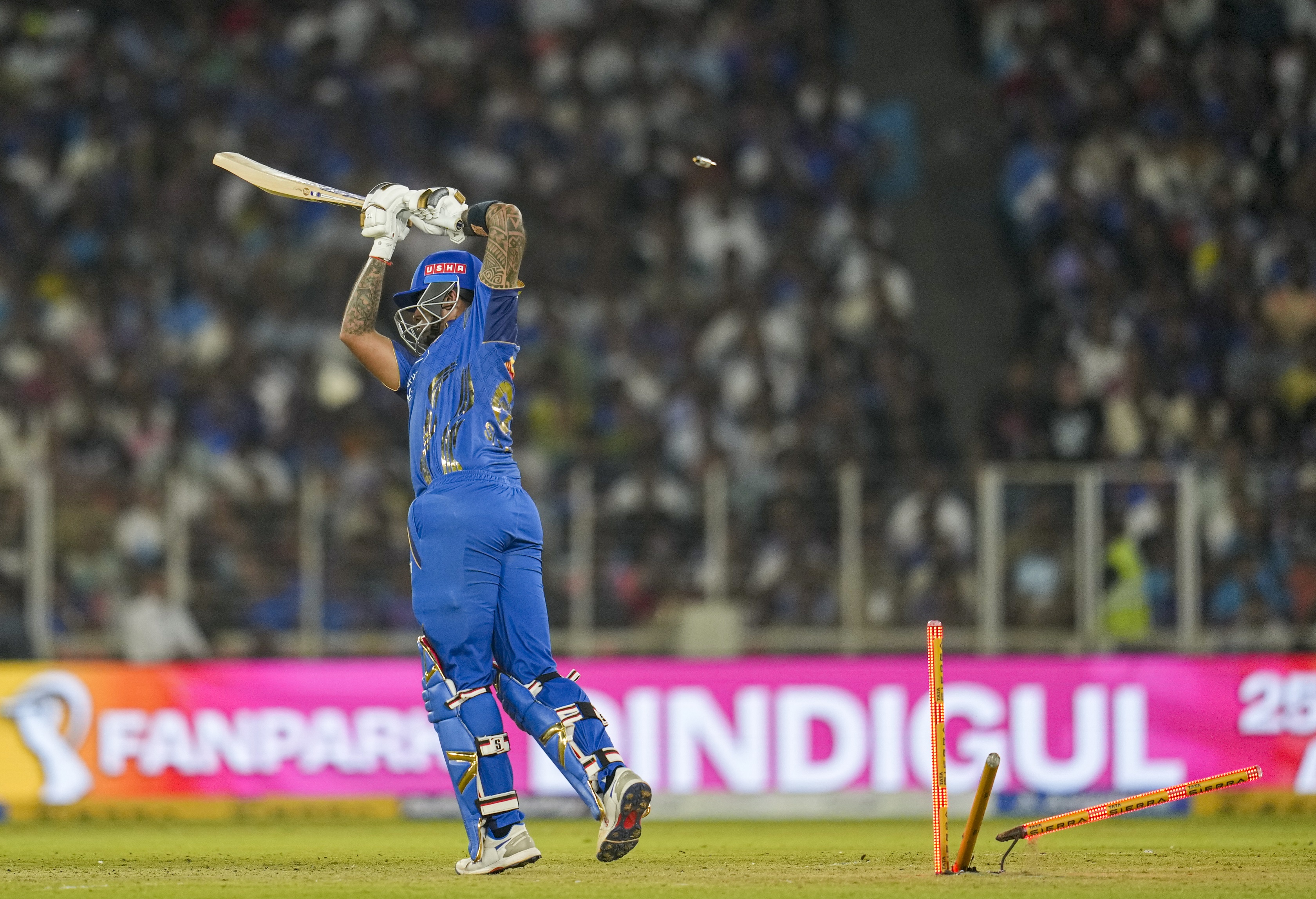 रबाडा ने सूर्यकुमार यादव को बोल्ड कर दिया।