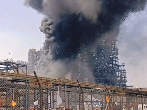 Rajasthan Pachpadra Refinery Fire Accident LIVE Video Update; PM Modi |  Balotra