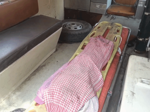 पुलिस ने बच्ची का शव पोस्टमॉर्टम के लिए भेज दिया है।