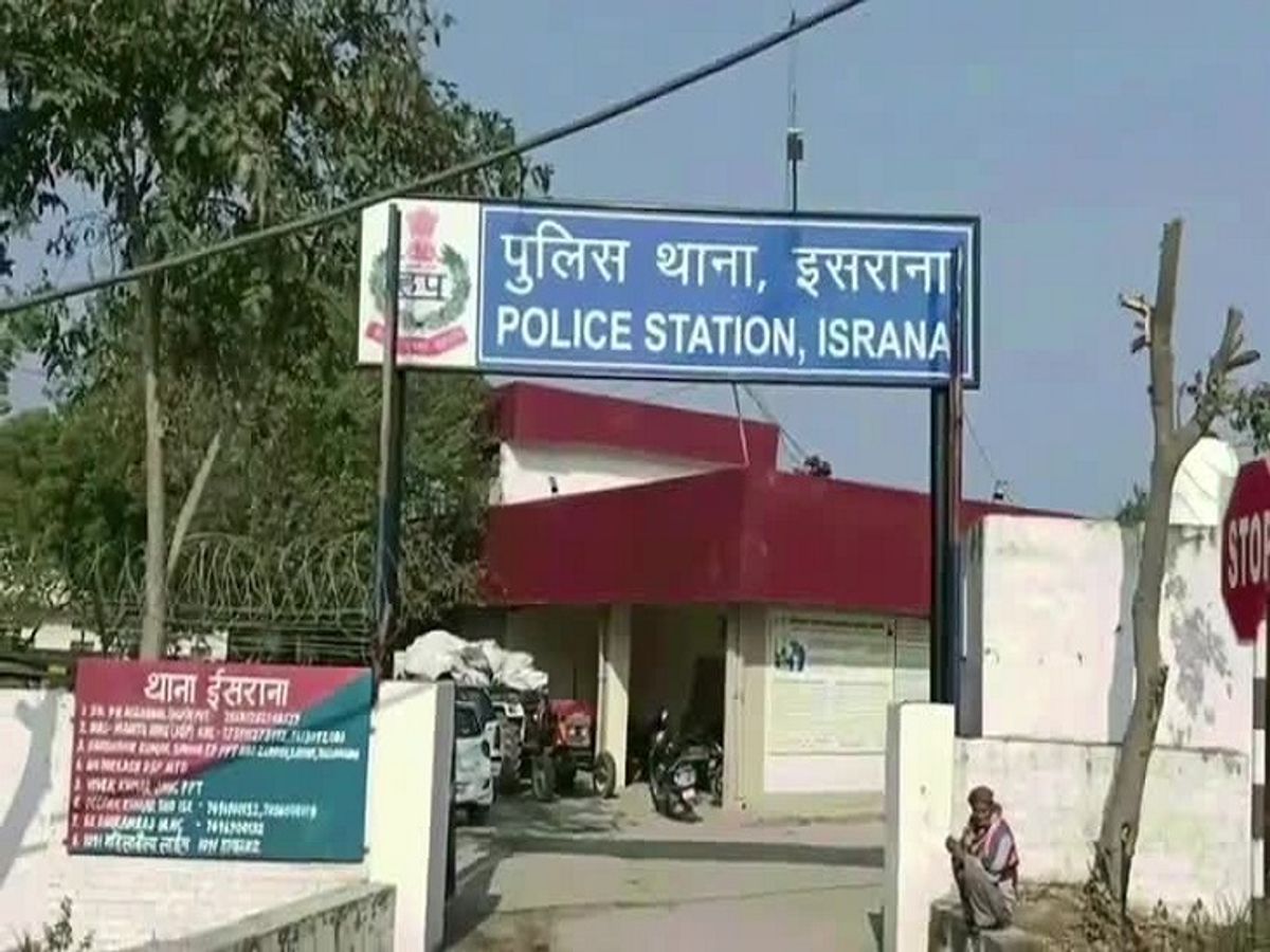 इसराना थाना पुलिस ने केस दर्ज कर मामले की जांच शुरू कर दी है।