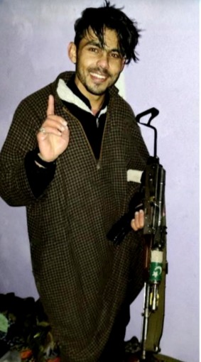 आतंकी उमर हारिस उर्फ 'खरगोश' ने फर्जी डॉक्यूमेंट तैयार कर पासपोर्ट बनवा लिया था।