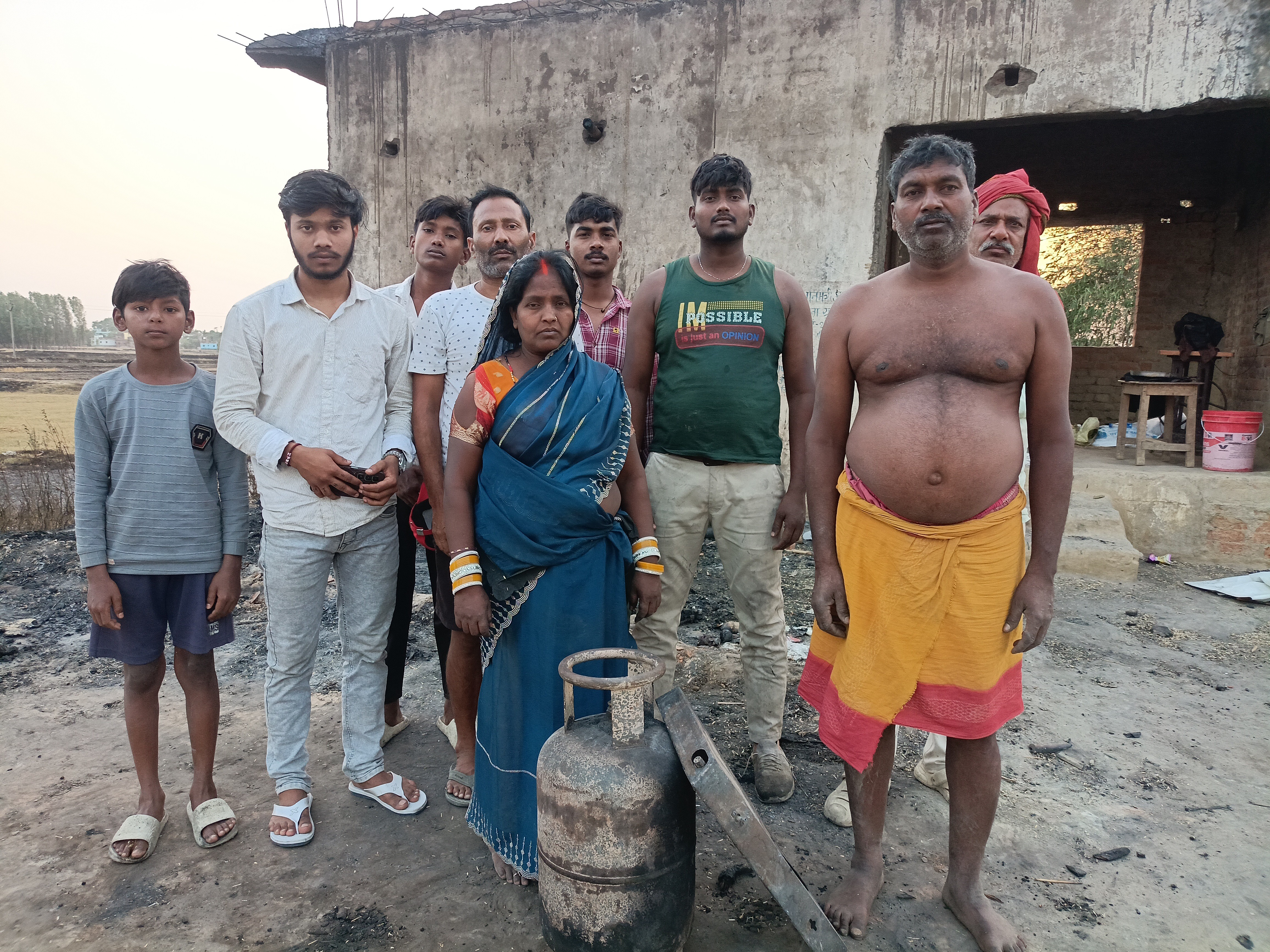 Bhatpar Rani Tehsil Fire: 3 Locations, Lakhs Damaged | Deoria News