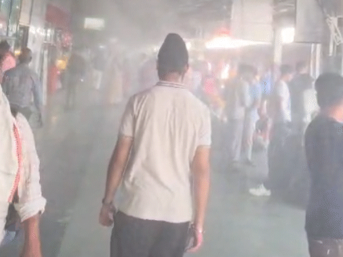 छत्तीसगढ़ के बिलासपुर रेलवे स्टेशन के प्लेटफॉर्म नंबर 1 पर मिस्टिंग सिस्टम शुरू किया गया।