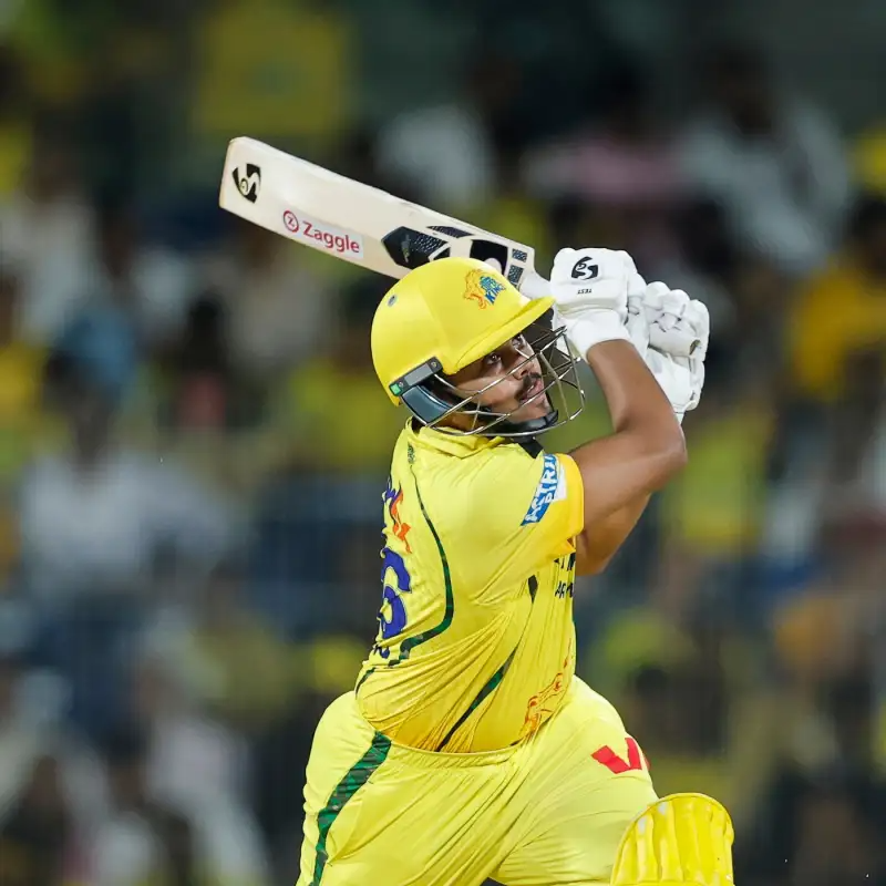 आयुष ने इस IPL सीजन 201 रन बना चुके हैं।