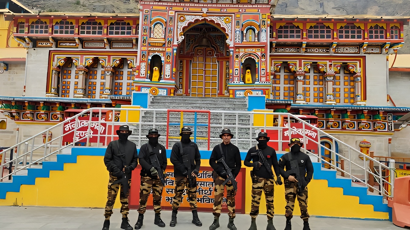 बद्रीनाथ धाममध्ये दहशतवादविरोधी पथक तैनात आहे.