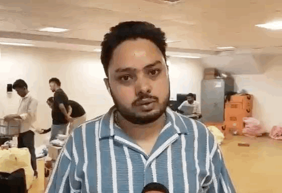 जानकारी देते हुए जसजीत सिंह।