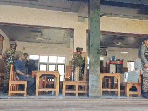 CRPF की 84 बटालियन ने रामबन जिले में जम्मू-श्रीनगर नेशनल हाईवे पर पीराह होटल्स में मॉक ड्रिल की।