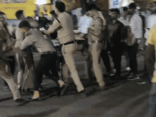 पुलिसवाले शादी वाले घर से कुछ लोगों को जबरदस्ती थाने ले गए।