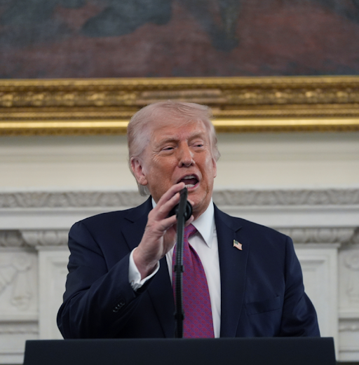 राष्ट्रपति ट्रम्प व्हाइट हाउस में बुधवार को एक कार्यक्रम में बोलते हुए।