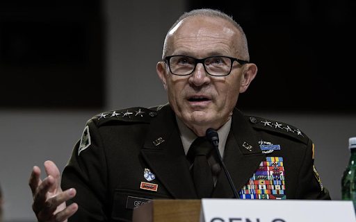 पूर्व राष्ट्रपति जो बाइडन ने आर्मी चीफ के पद के लिए नामित किया था और 2023 में सीनेट ने उनकी नियुक्ति को मंजूरी दी थी।