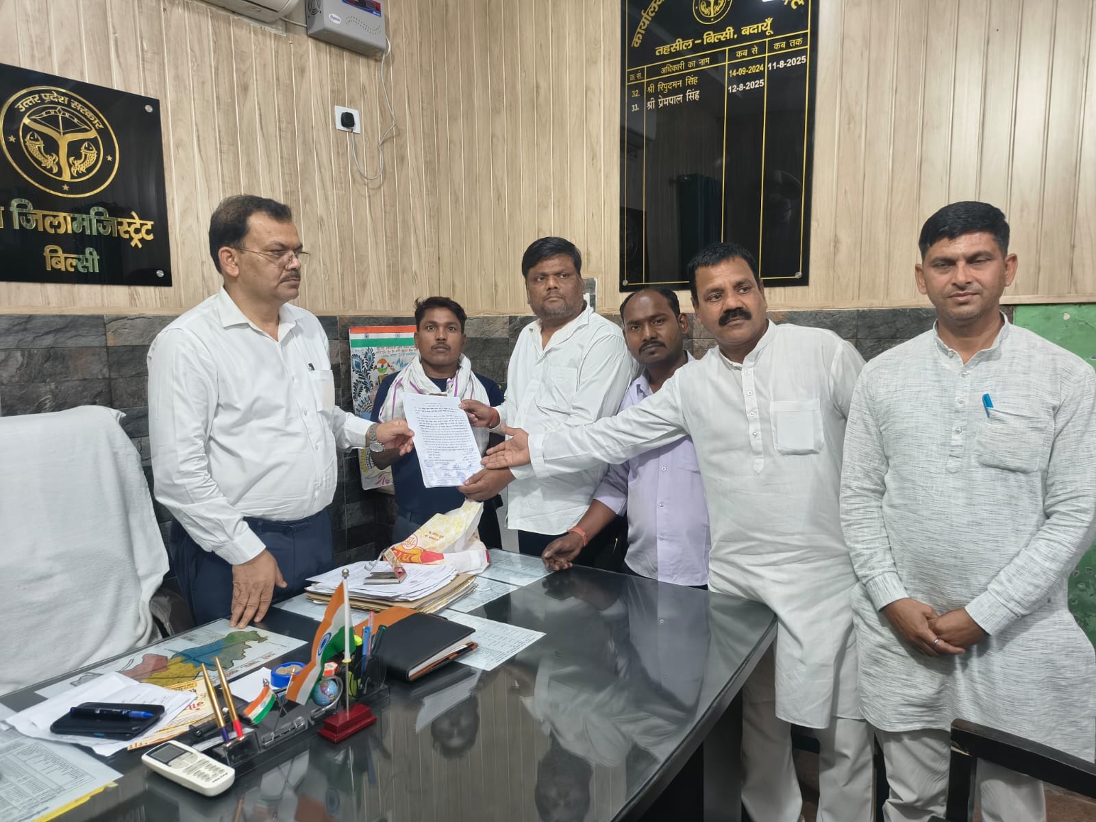 Bilsi Municipal Members Submit Memo to SDM Over Pipeline Irregularities
