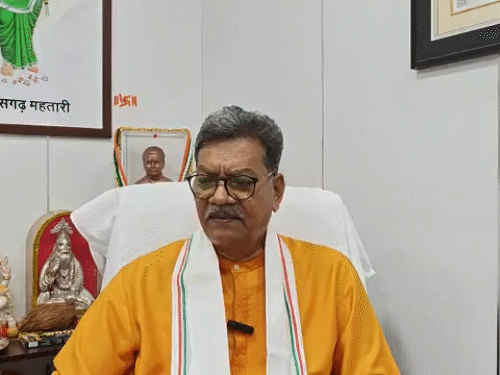 नेता प्रतिपक्ष चरणदास महंत