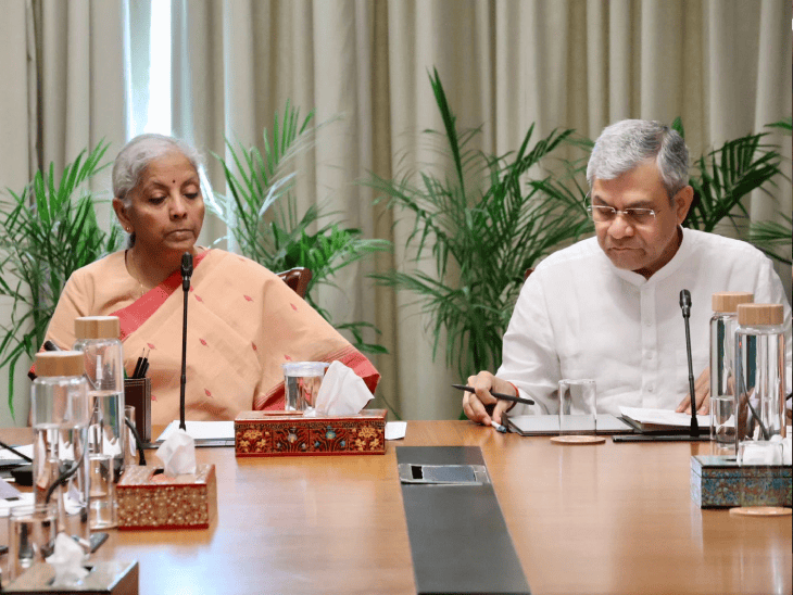 मिथॉस AI से बैंकिंग सिस्टम पर साइबर हमले का खतरा:  वित्त मंत्री सीतारमण ने हाई-लेवल मीटिंग की; क्या है मिथॉस और यह क्यों खतरनाक