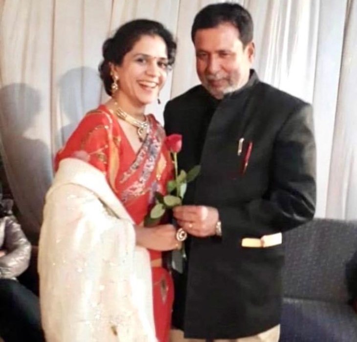 कांग्रेस नेता महेंद्र सिंह चौहान और उनकी पत्नी शिखा सिंह।