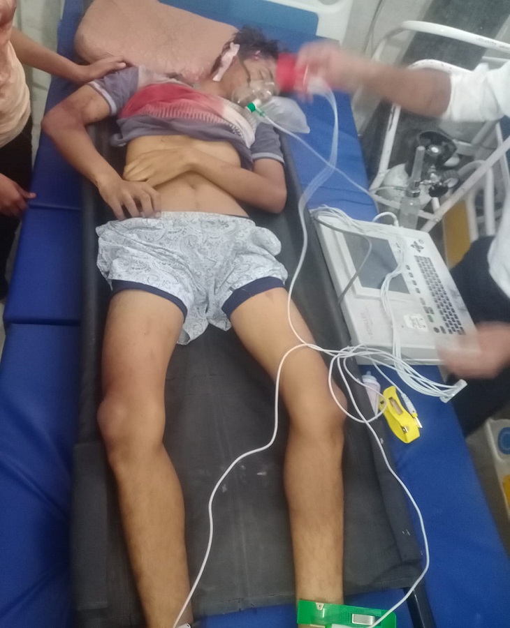 आयुष की सिर और सीने में दो गोली मारी गई थी।