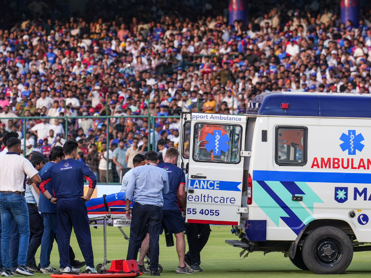 एनगिडी को एंबुलेंस से मैदान से बाहर ले जाया गया।