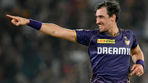 बेंगलुरु के खिलाफ मैच में लुंगी एनगिडी के स्थान पर मिचेल स्टाक्र् को प्लेइंग इलेवन में मौका मिल सकता है।