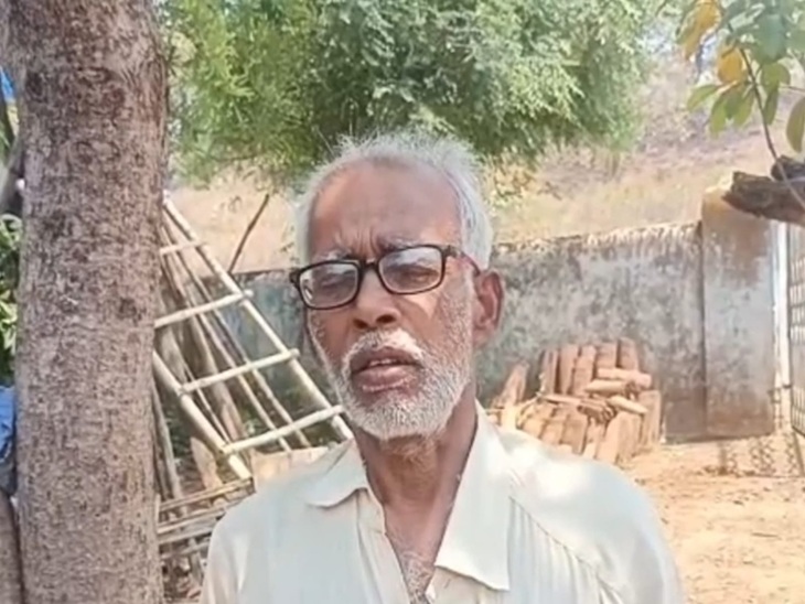 जुर्माना अदा नहीं करने पर समाज ने किया बहिष्कृत