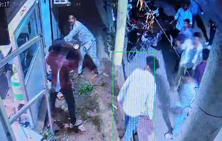 मामूली बात पर युवकों ने मारपीट की घटना को अंजाम दिया