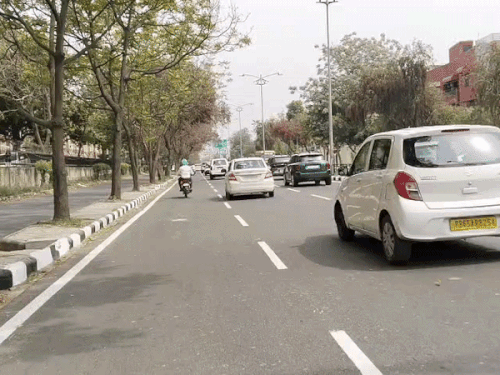 पंजाब और चंडीगढ़ में इस समय झुलसा देने वाली गर्मी पड़ रही है।