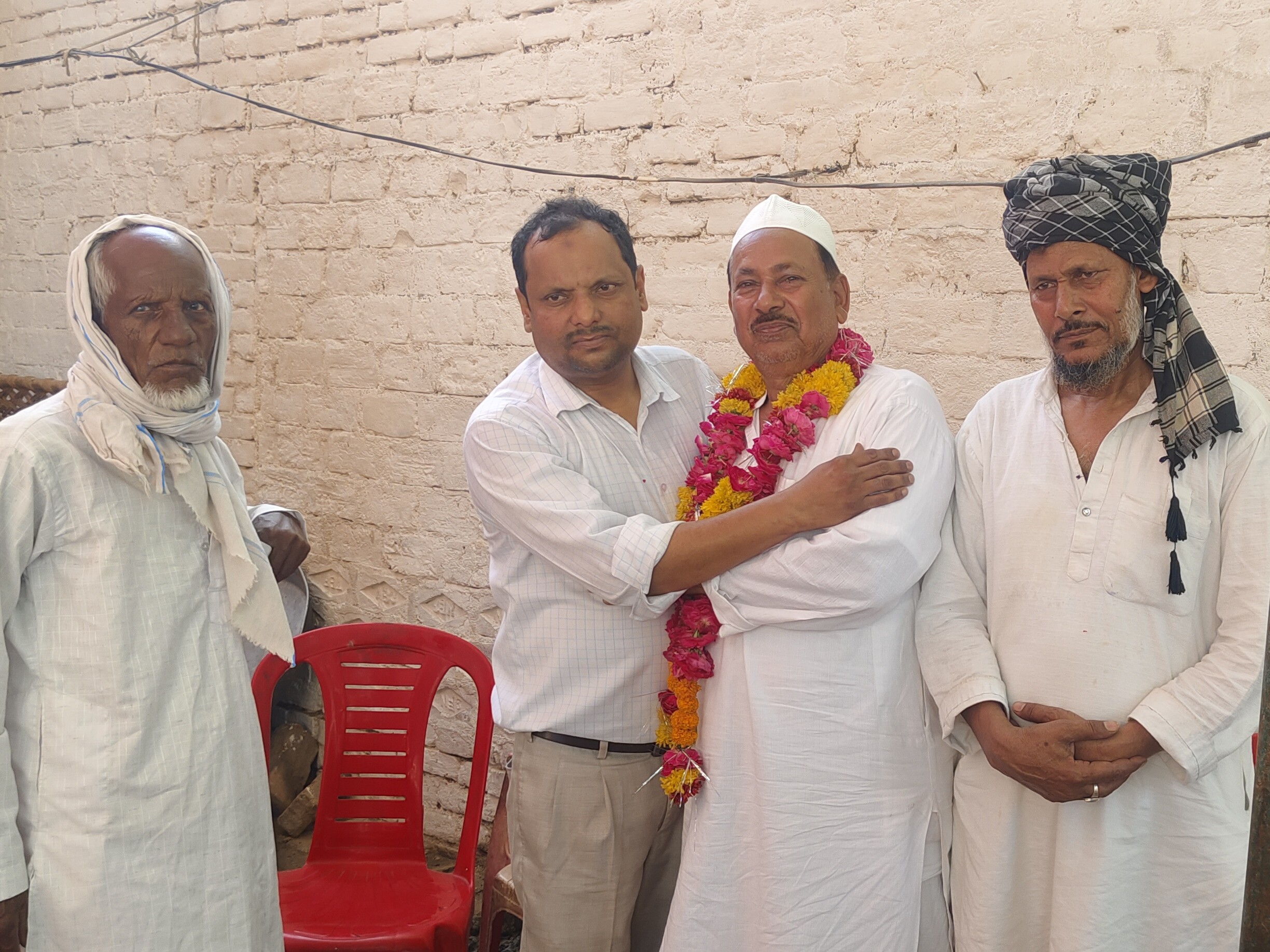 Master Sadiq Rajpur Haj Yatra Farewell | Mohammed Sadiq Master & Wife Depart