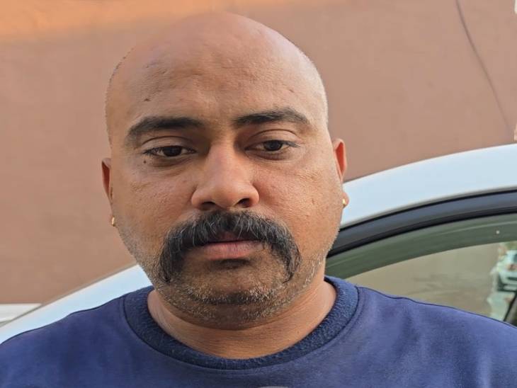 राजा रघुवंशी का भाई विपिन रघुवंशी।