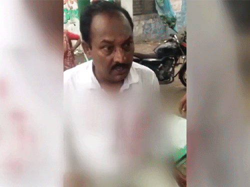 नादिया में BJP एजेंट ने अपने ऊपर हमले की बात कही।