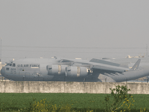 अमेरिकी सैन्य विमान 4 फरवरी की सुबह 3 बजे अमेरिका के सैन एंटोनियो रवाना हुआ था।