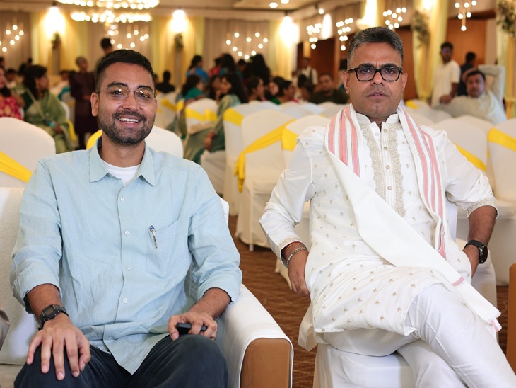 RLM विधायक माधव आनंद के बेटे आद्विक आनंद के जनेऊ कार्यक्रम में उपेंद्र कुशवाहा के पुत्र दीपक प्रकाश शामिल हुए।