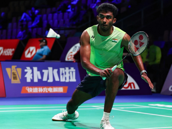 भारत के लिए आयुष ने अपने तीनों मुकाबले जीते हैं।