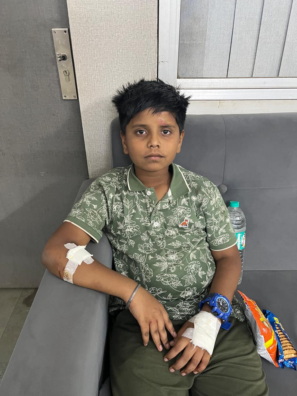 आर. कामराज के बड़े बेटे के. पुवीथरन को रेस्क्यू कर लिया गया।