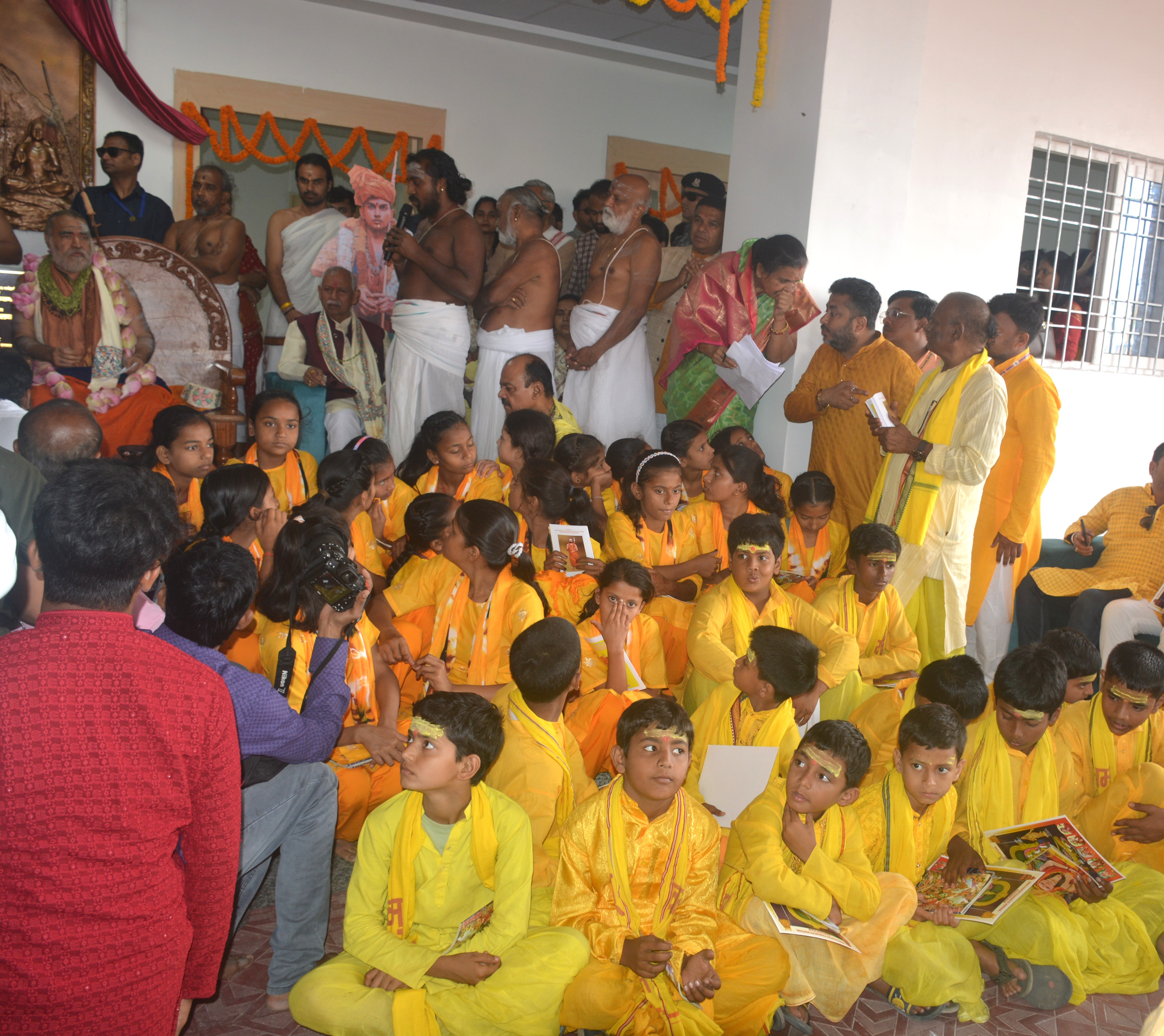Religion in Mahisi, health work in Saharsa