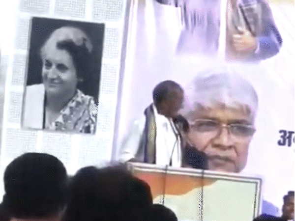 दिग्विजय सिंह ने भरी मीटिंग में जीतू पटवारी को संगठन पर ध्यान देने की नसीहत दी।