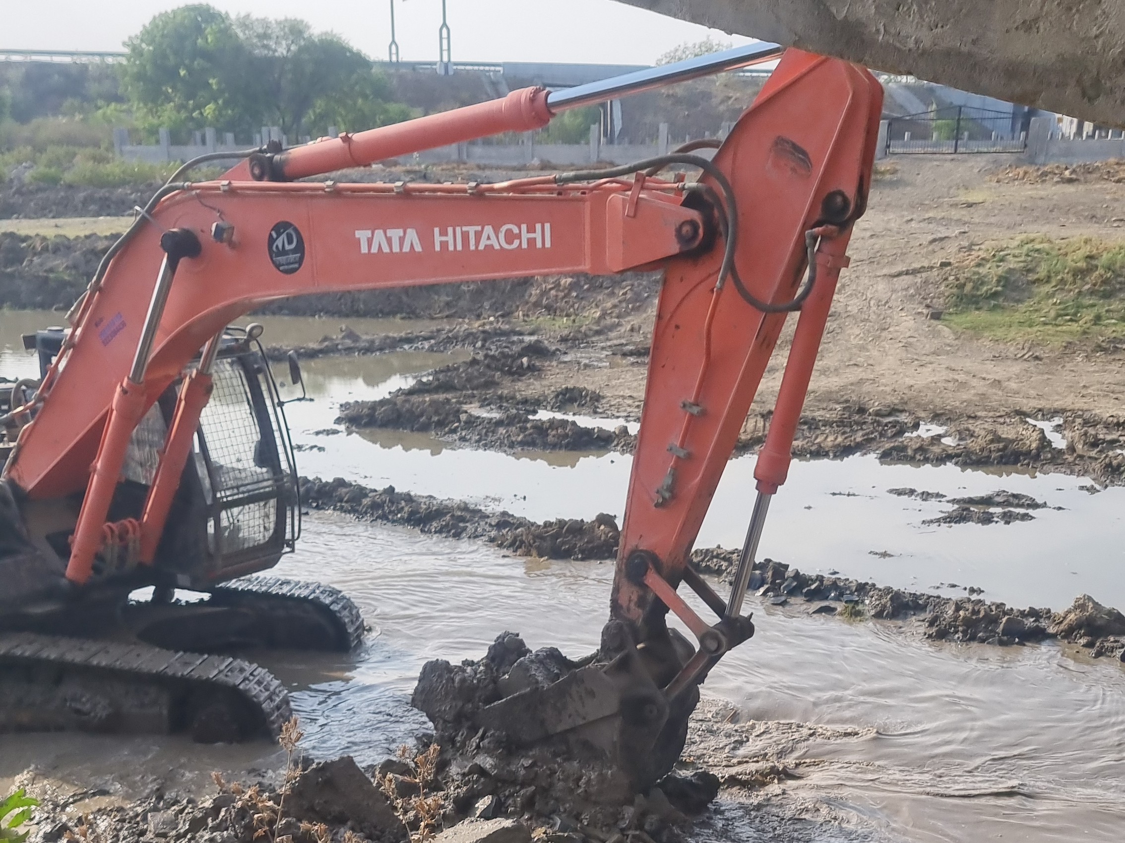 Garoth Garoth Anjali River Cleaning | Poklane Machines Digging Silt