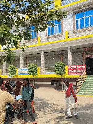 Kanpur Oyo Room Death | Youth Shav Sandigdh Paristhiti; Police Jankch