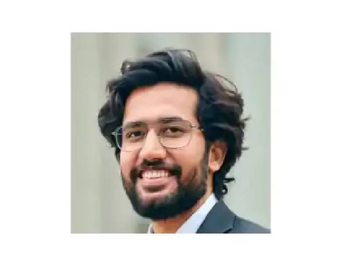 तुषार मेहता- को-फाउंडर athenil व टेक एक्सपर्ट। - Dainik Bhaskar
