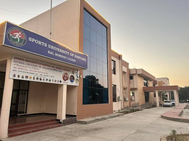 सोनीपत की प्रतिष्ठित स्पोर्ट्स यूनिवर्सिटी ऑफ हरियाणा।