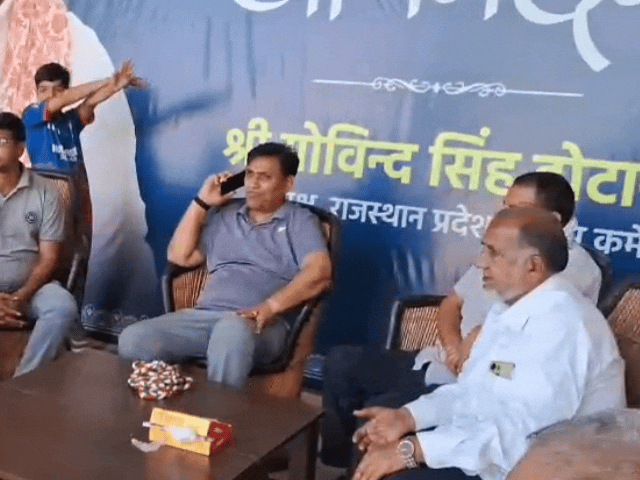 डोटासरा ने कहा- गर्मी प्रचंड है लेकिन पानी की व्यवस्था की मुख्यमंत्री को कोई चिंता नहीं है।