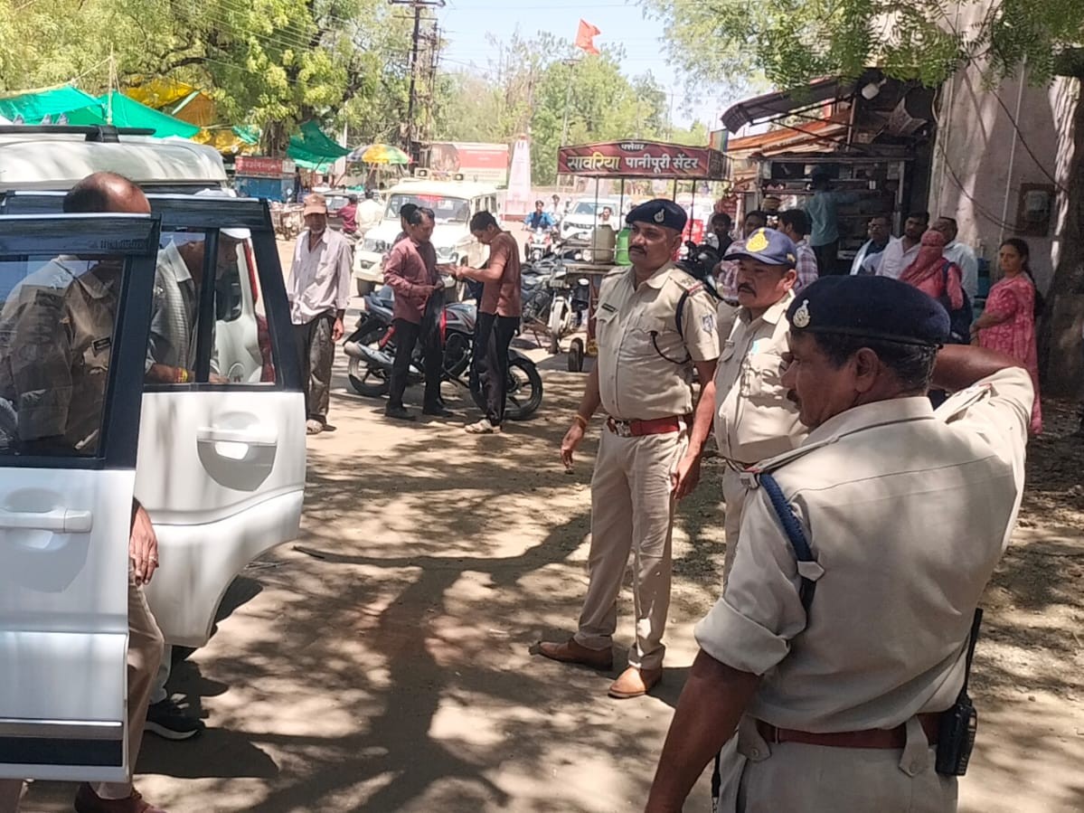 बड़वानी में नीट परीक्षा देने 3616 अभ्यर्थी पहुंचे:  बाहर पुलिस ने और अंदर NTA कर्मचारियों ने की जांच – Barwani News