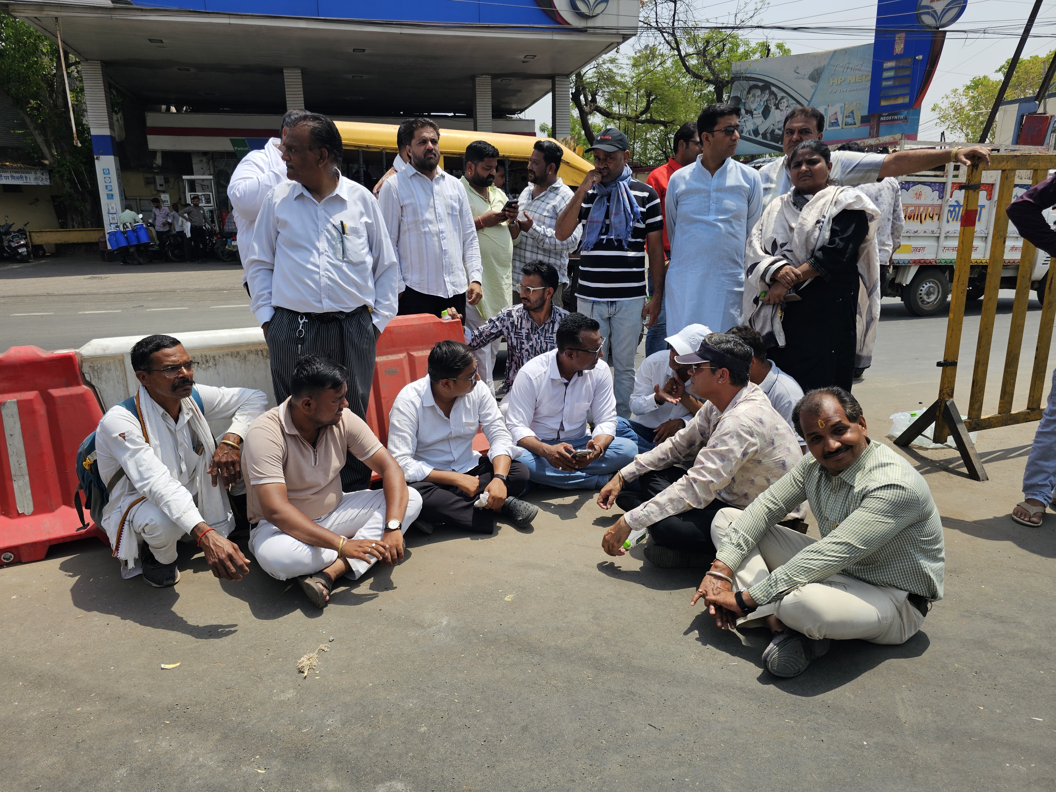 वन-वे ट्रैफिक का विरोध