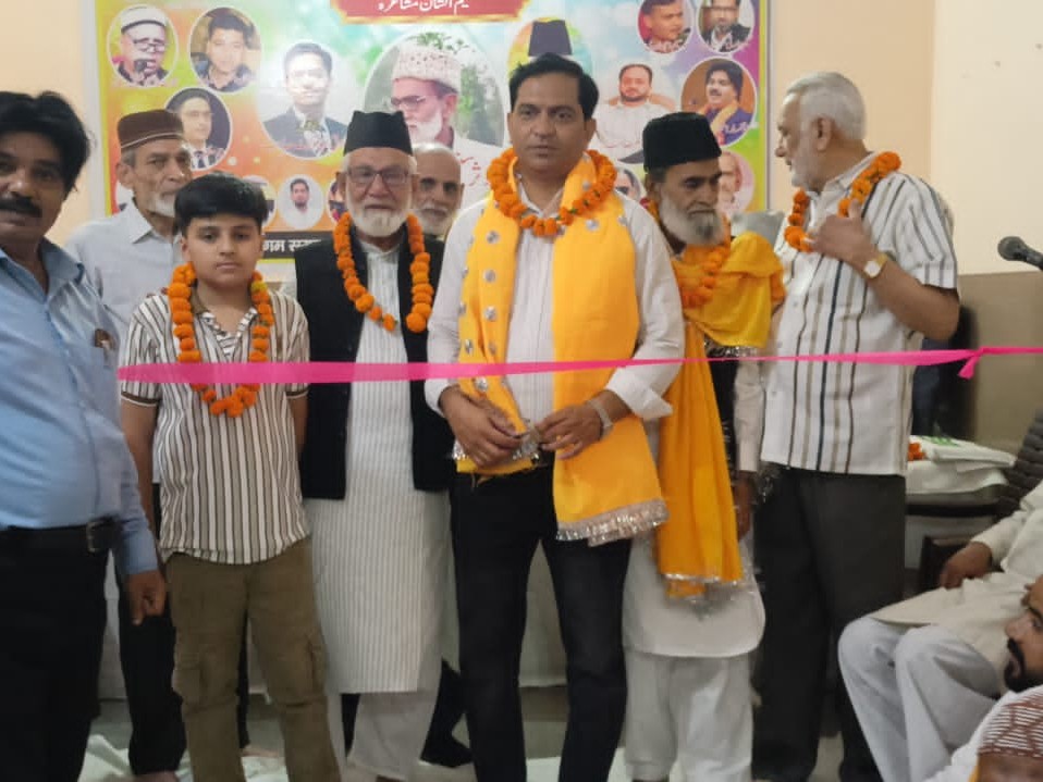 Sambhal Mushaira | Jashn-e-Kausar Shayar Kalam Pesh