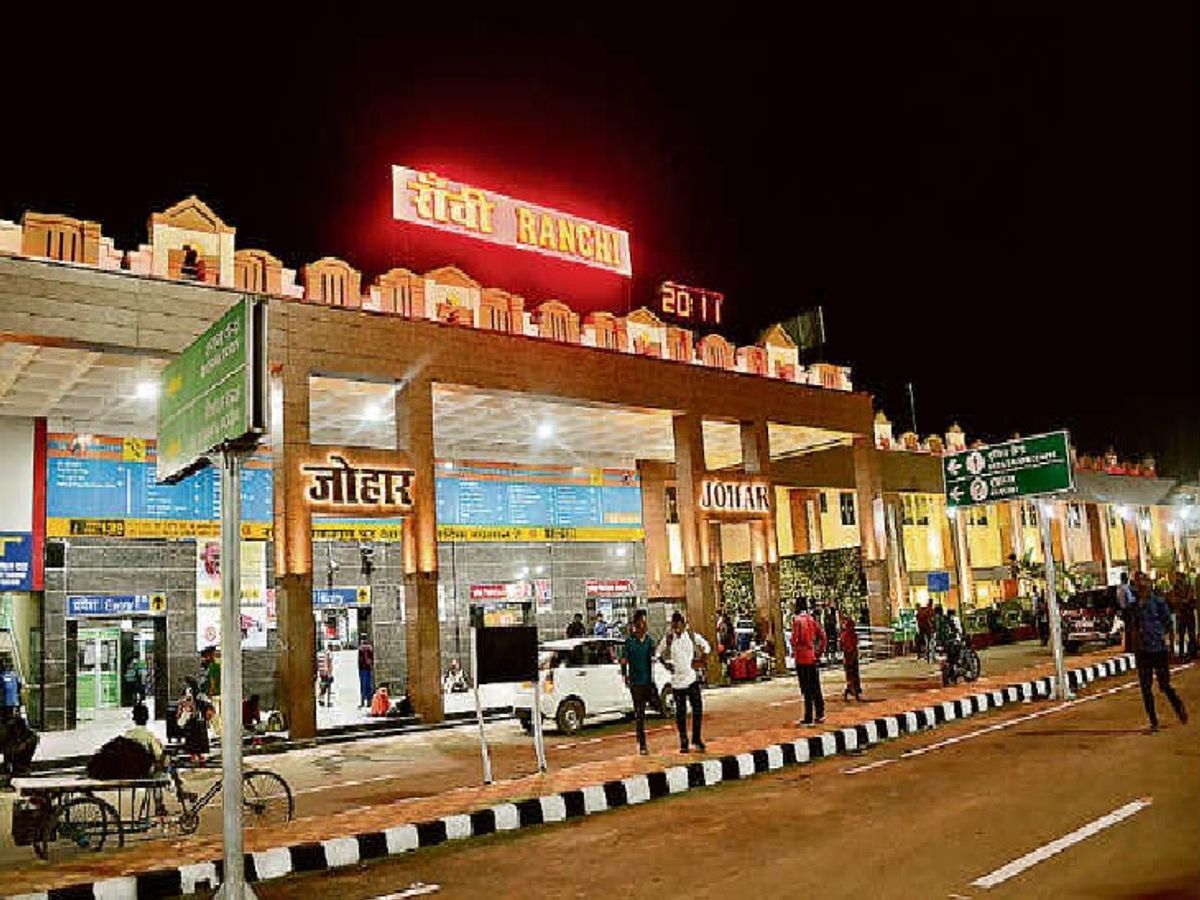 रोजाना 7000 यात्रियों की आवाजाही के बावजूद अरगोड़ा स्टेशन बदहाल, पानी, शौचालय और शेड जैसी बुनियादी सुविधाएं भी नहीं – Ranchi News