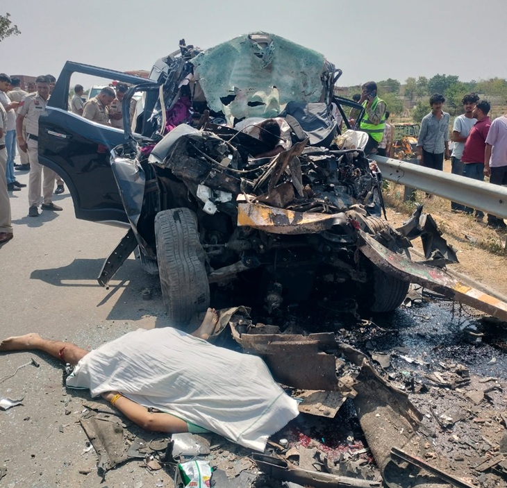 As soon as the accident was reported, Tawadu police reached the spot.