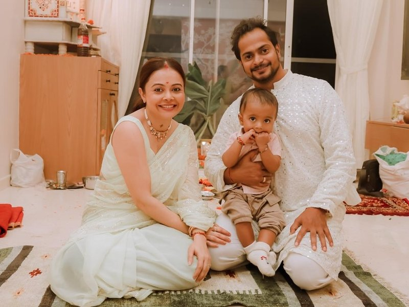 દેવોલીનાએ ડિસેમ્બર 2022માં જીમ ટ્રેનર શાહનવાઝ શેખ સાથે લગ્ન કર્યાં હતાં.